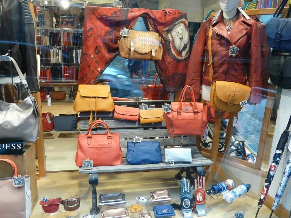 Maroquinerie de la boutique Anny Pierre (3)